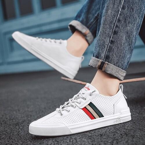 2021 New Men Casual Shoes Fashion High End Microfiber Leather Spring Summer Breathable Micropore Trend White Flat Shoes
