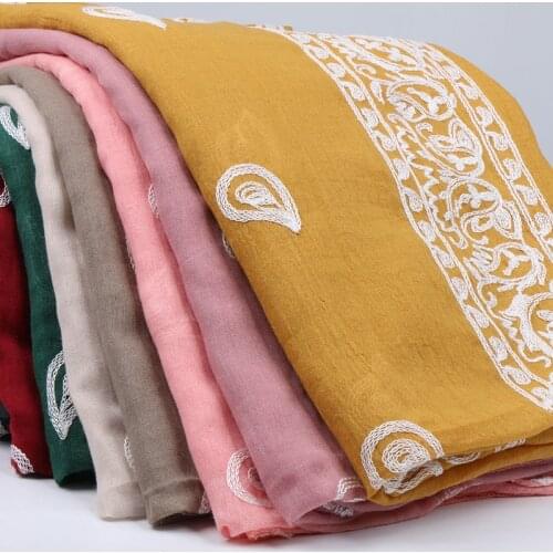 Laven Embroidered Floral Scarf Women Muslim Hijab Cotton Shawls Printed Cashew Pattern Wraps Long Headscarf Solid Color Bandana