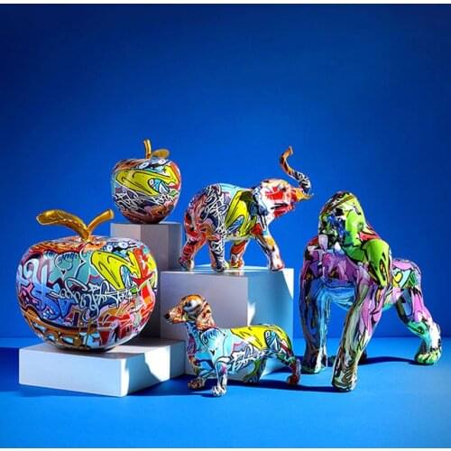 Simple Creative Painted Graffiti Living Room Color Dog Decorations Home Entrance Wine Cabinet Office Decorations Resin Crafts