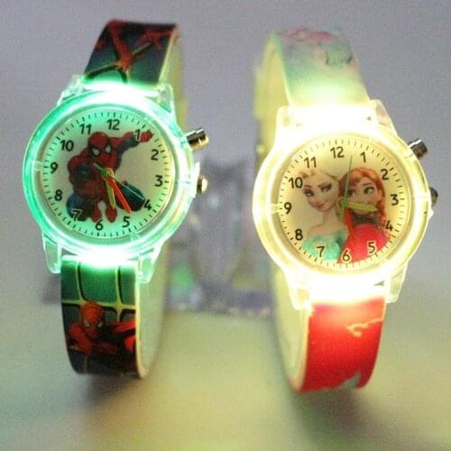 Childrens Cartoon Watch Spiderman Children Watches Spiderman Glow Quartz Clock Wrist Boys Watch Girls Kids Party Gifts