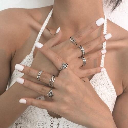 Lalynnly Ancient Silver Color Rings Set For Women Punk Geometric Round Matching Rings Female Fashion Finger Rings Jewelry R0480