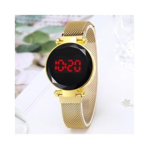 2020 Luxury Watch Women Watch Magnet Starry Sky Digital Watches TOP Brand Personality New Design Female Clock