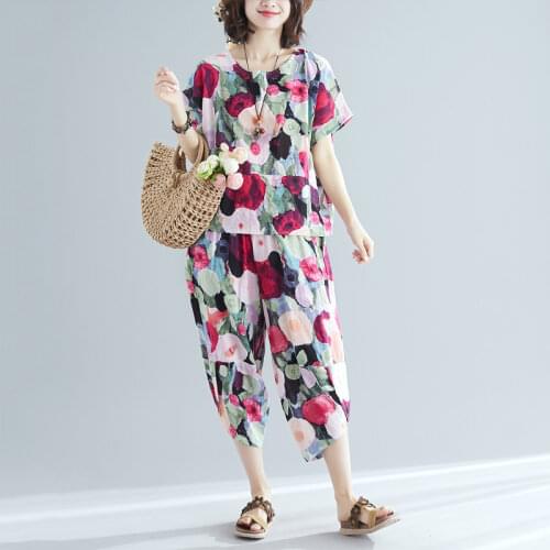 Oversized Loose Printed Women Pant Sets 2021 Summer New Floral T-shirts and Wide Leg Loose Half Length Pants Female Pants Suits