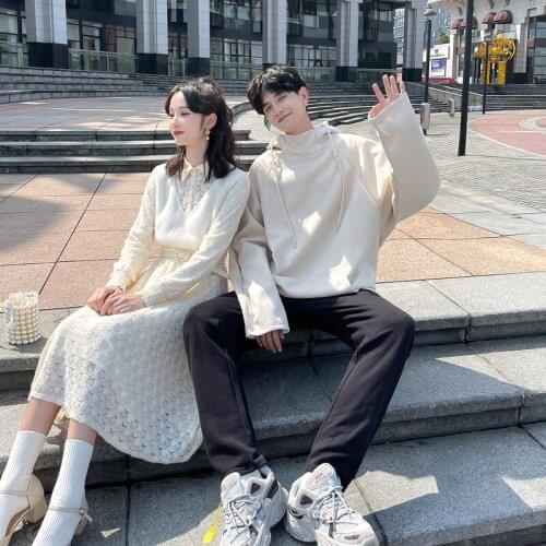 Couples outfit 2021 autumn/winter new base splicing lace waist dress deerskin velvet hoodie couples clothes couples clothing