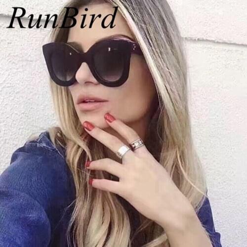 2018 Fashion Sunglasses Women Luxury Brand Designer Vintage Sun glasses Female Rivet Shades Big Frame Style Eyewear UV400 739R
