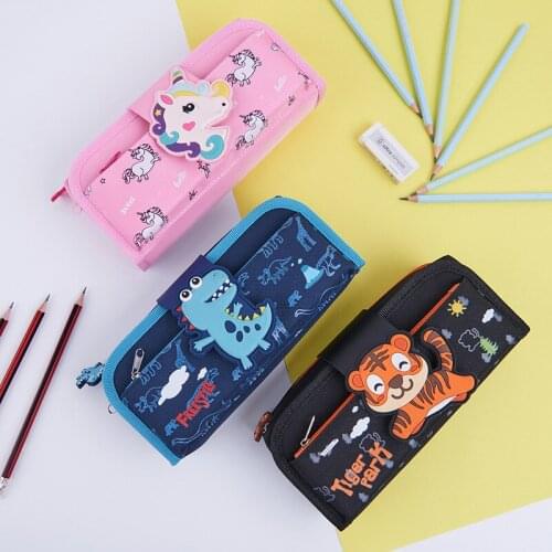 Hinweispipa Pencil Cases