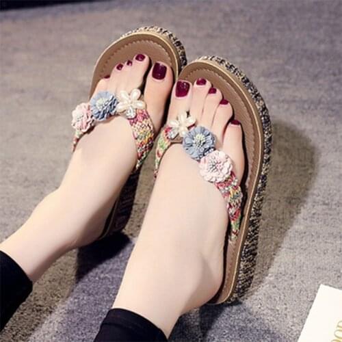 Beach Shoes Slippers Womens Summer Fashion Outer Wear Seaside Non-slip Thick-soled Students Flowers Flip-flops Sandals
