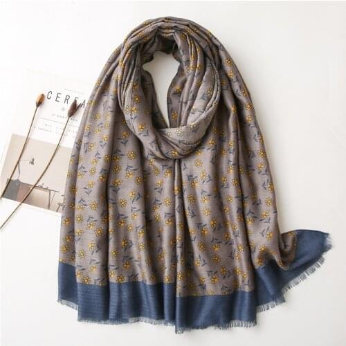 Autumn New Floral Hijab Scarf Soft Large Wrap Stole Vintage Design Simple Shawl Scarf
