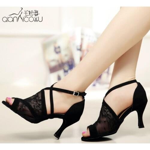 The new arrival Lace Latin dancing shoes female adult companionship soft bottom shoes Party Salsa shoes 7.5cm heel height