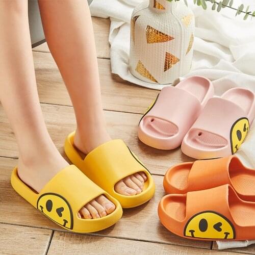 Summer Women Slippers Non-slip Flip Flops Couples Smile Indoor Slides EVA Soft Sole Bathroom Slides Beach Sandals Men Shoes