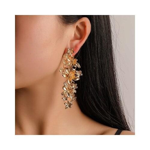New fashion Atmospheric long metal flower earrings For Women girl Accessories jewelry wholesale
