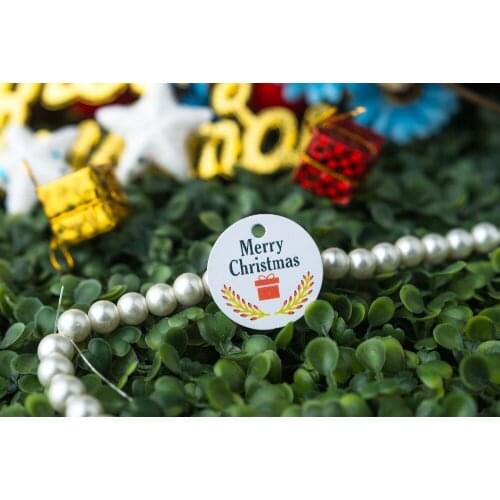 200 pcs 3.5cm round Gift box paper label Merry Christmas New years gifts Commodity label Christmas decorations Gift tag