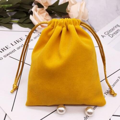Customized velvet jewelry bag for gift toiletry hair dryer jade necklace crystal bracelet herb bag pouch customize wholesale
