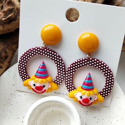 Creative Funny Hollow Out Circles With Colwn Heads Earrings for Women Lovely Fashion Geometric Colorful Dangle Earrings Brincos