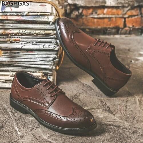 Luxury Brand Brogues Men Office Shoes Formal Suit Shoes for Men 2021 Fashion Leather Shoes Men Classic Chaussure De Homme Sapato