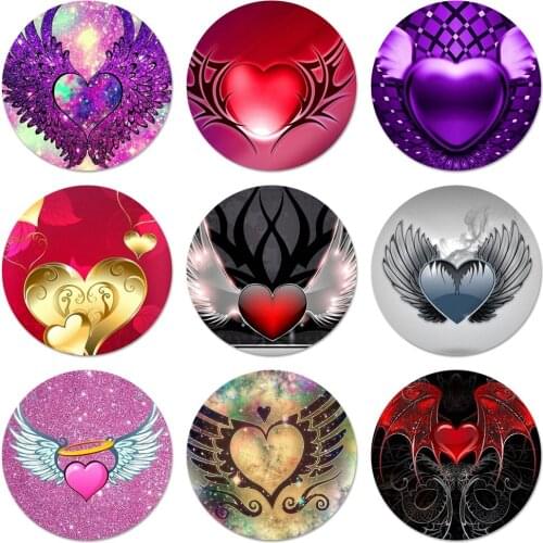 Wings of hearts Icons Pins Badge Decoration Brooches Metal Badges For Backpack Decoration