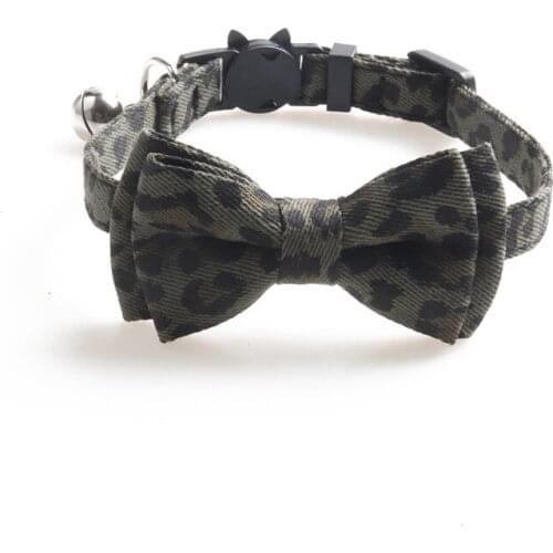 40PCS / LOT Leopard Print Pet Collar Cat Collar With Bell Adjustable Neck Strap Cat Accessories