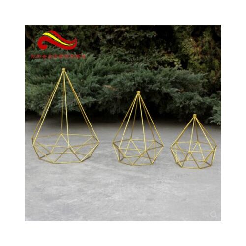 New wedding props diamond ornaments wedding T-stage guide geometric suspension wire iron art Gold Diamond Guide
