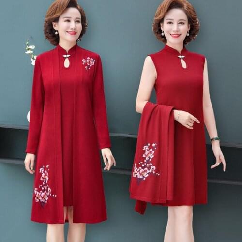 Women Dress Two Piece Suit autumn Fall Noble Elegant Cheongsam Dress Middle-aged Mother Embroidered Dress Set Plus Size 5XL