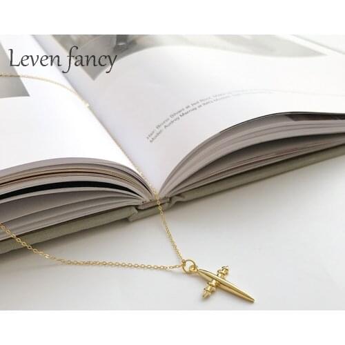 Personality Fashion Designer 925 Sterling Silver Dainty Gold Choker Cross Necklace Crucifix Christian Necklaces for Men Women
