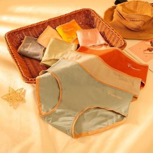 Four Seasons Pure Cotton Graphene Moisture- Permeable Underwear Ladies Mid Waist Antibacterial Crotch Breifs Large Size