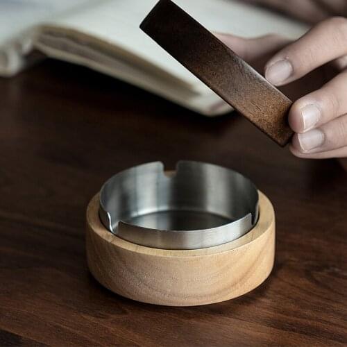 Solid wood ashtray large Japanese-style office home living room tea room ashtray with lid desktop ash storage box ash trays
