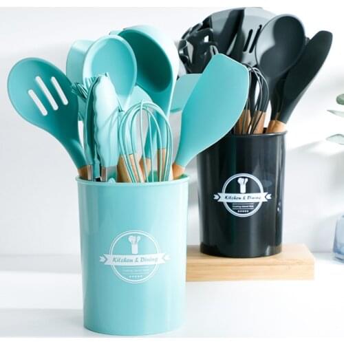 11PCS Silicone Cooking Tools Kitchen Utensils Wooden Handle Cookware Set Accessories Non-Stick Spatula Spoon Egg Beater
