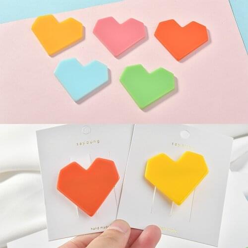 Newest 50pcs/lot color print cartoon creative hearts shape acrylic beads diy jewelry earring/garment accessory