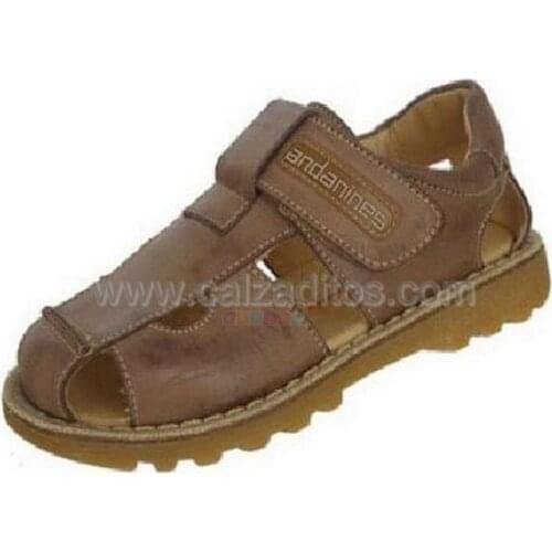 Boys leather sandals with velcro, from Andanines