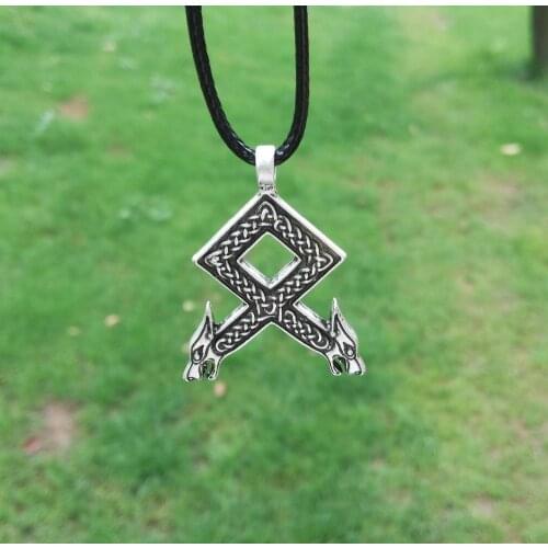 LANGHONG 1pcs Norse Vikings Rune pendant Necklace Odal with Wolf Heads Norse Vikings Runes Runic Pendant Necklace 25*38mm