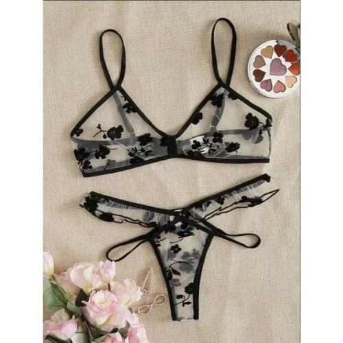 Hot New Ladies Bra set Polka Dot Mesh Sexy Lingerie Comfortable Thin Bra and Panty set Ruffles Transparent Womens Underwear