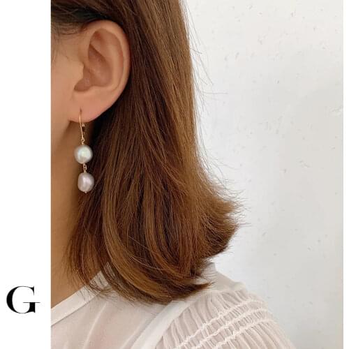 GHIDBK Dainty Small Freshwater Pearls Hoop Earrings Handmade Bohemian Natural Pearl Huggie Earring Minimalist Bridesmaid Earring