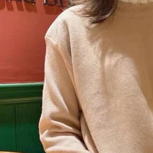 2021 Autumn / Winter Pullovers New Stitching Lotus Leaf Turteneck Collar Embroidery Letter Sweater Women