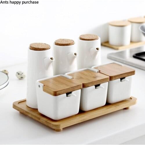 Kitchen Supplies Home Ceramics Castor Two-piece Seasoning Tank Set Combination Seasoning Box with Tray Vinegar Pot Salt Shaker