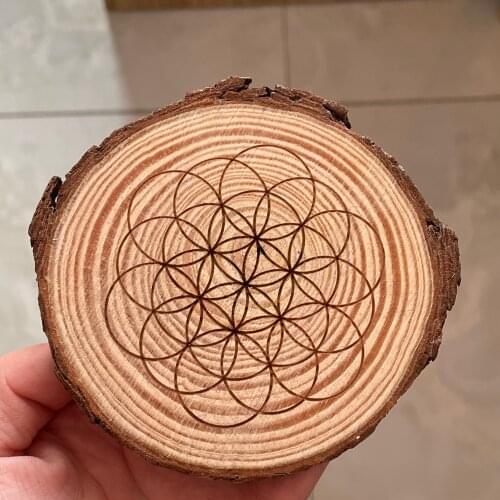 Natural Wood Carved Crystal Matrix Chassis For Home Decor