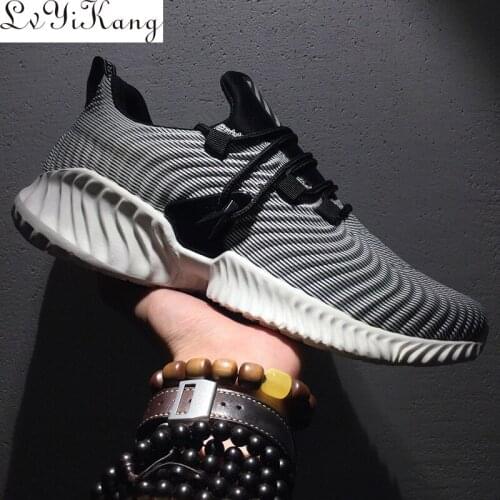 LVYIKANG Men Summer Shoes 2019 New Fashion Trend Comfortable and Breathable Flying Mesh Surface Sneakers Casual Running Shoes 1
