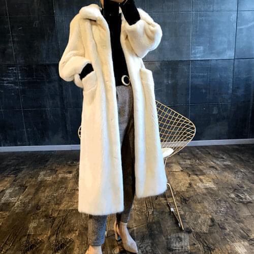 Winter new womens parka fur jacket fashion loose plus size S-6XL warm mink fur coats womens long plush overcoat