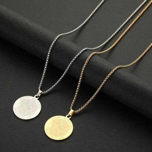 Chandle Stainless Steel Scottish Thistle Medallion Pendant Necklace