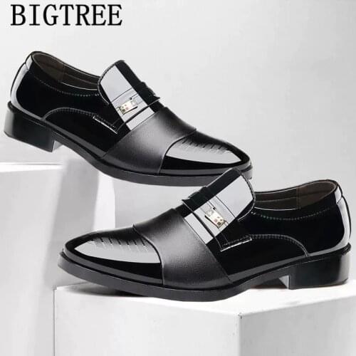 Patent Leather Pointed Toe Slip On Men Dress Shoes Business Shoes Mans Oxford Shoes For Men Sapato Social Masculino Scarpe Uomo