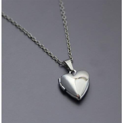 1pc Tiny Glossy Heart Photo Frame Pendant Love Hearts Charms Floating Locket Necklaces Women Kids Fashion Memorial Jewelry