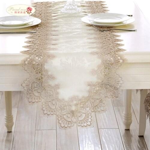 Proud Rose Lace Table Runner Table Flag Tablecloth European Rectangular Table Cloth TV Cabinet Cover Cloth Wedding Decoration