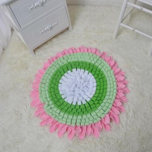 Flower pet sniffing pad 60cm in diameter large resting pad dog blanket