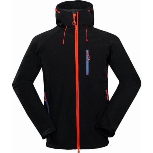 Light version of the new mens outdoor camping mountaineering sports jacket composite fleece soft shell jacket