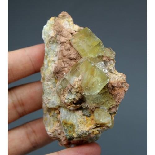 New mineral ! 125g Natural yellow fluorite Cluster mineral specimens Stones and crystals Healing crystal