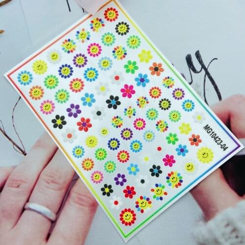 Fashion New Arrival Hot Selling Popular Nail Stickers Sunflowers Women Girl Dry Nail Decals Back Glue Adhesive 3d DIY Thin