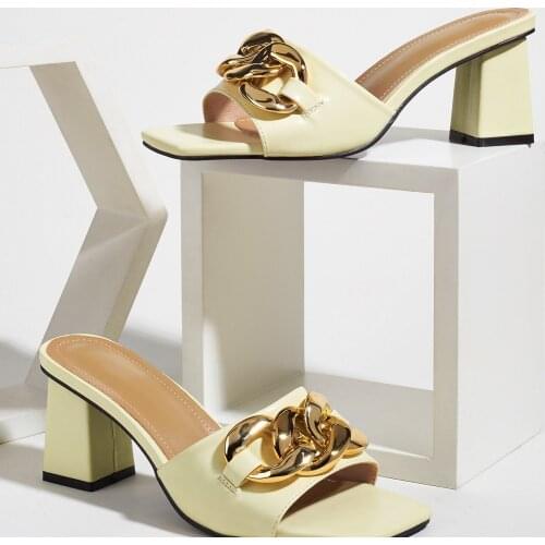 Sexy Womens Slippers Fashion New Thick with Korean Version of Wild Square Head Metal Chain Temperament Elegant Female Sandals