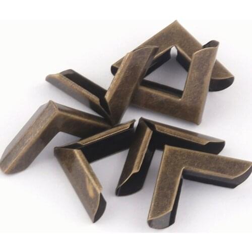 20mm Bronze Iron Corner Protection Corners Vintage Style Box Corner Decorative Wood Corner Bronze Book Corner clip 20pcs