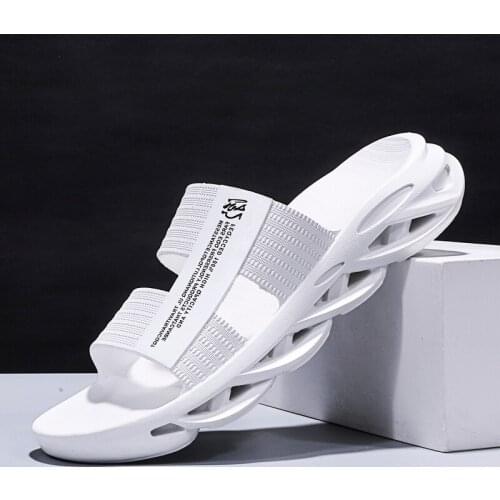 Men 39 s sandals pu leather casual lightweight breathable slippers beach 2020 new brand summer High Quality pantoufle homme cuir