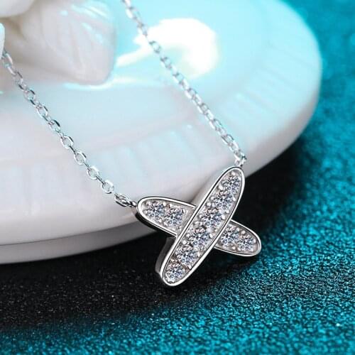 Silver Cute 0.3 Carat Excellent Cut Diamond Test Passed D Color High Clarity Moissanite Cross Pendant Necklace Silver 925 Chain