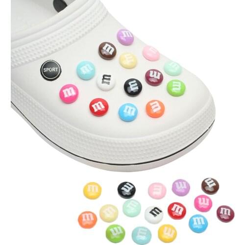 Novelty Single Sale 1pc PVC Game Shoe Charms Shoe Accessories Shoe Decoration for Croc JIBZ/ Wristbands Kids Party Xmas Hot Sale